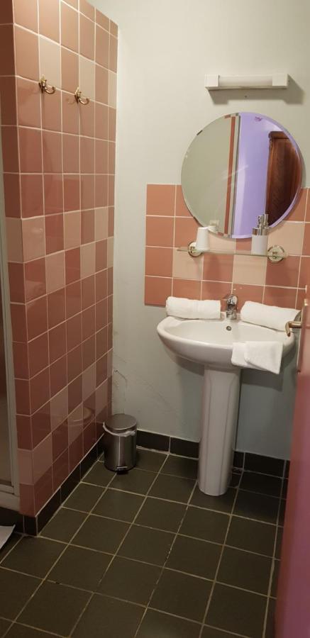 Bleu Bonheur Bed & Breakfast Dennevy Dış mekan fotoğraf