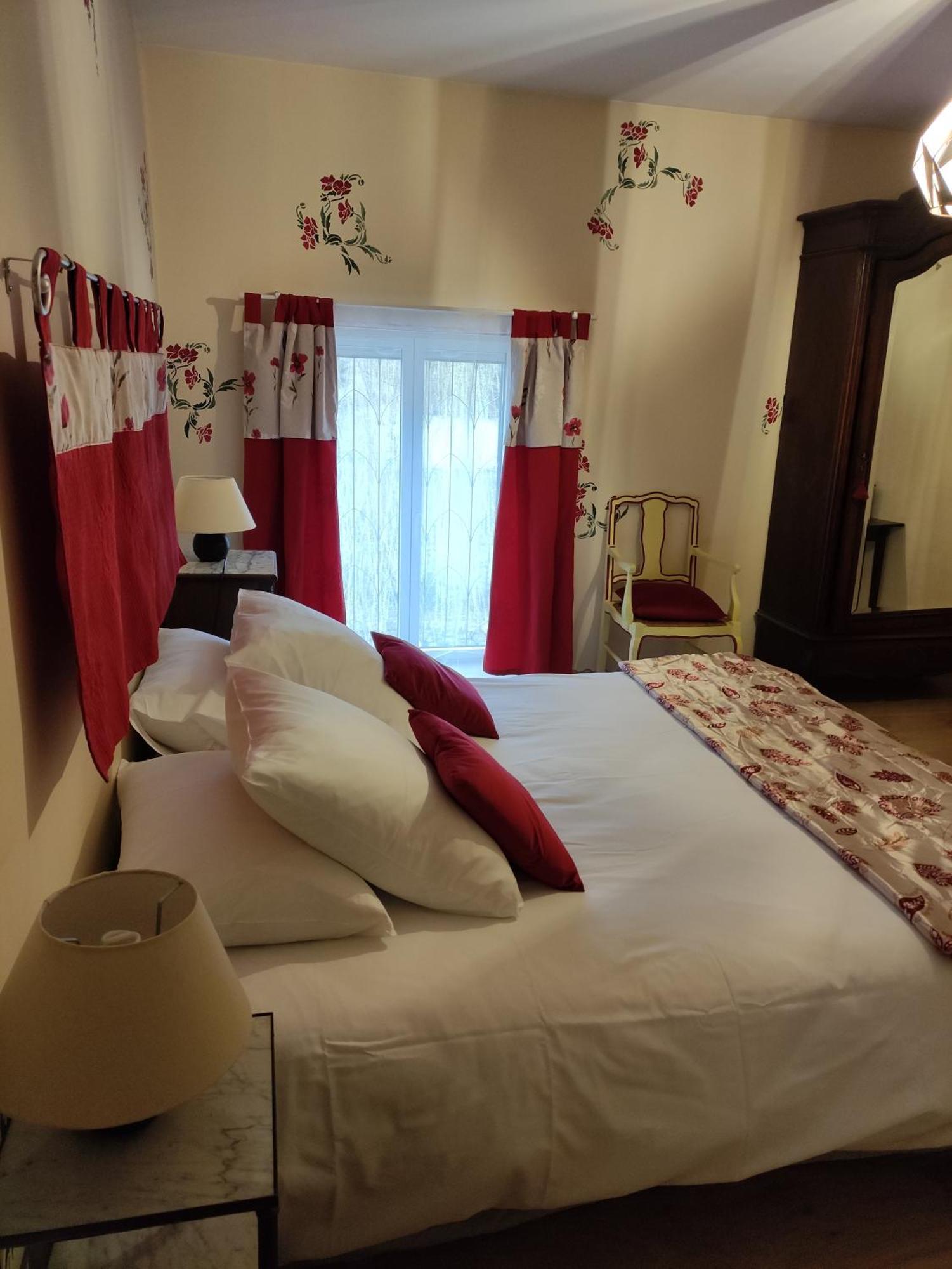 Bleu Bonheur Bed & Breakfast Dennevy Oda fotoğraf