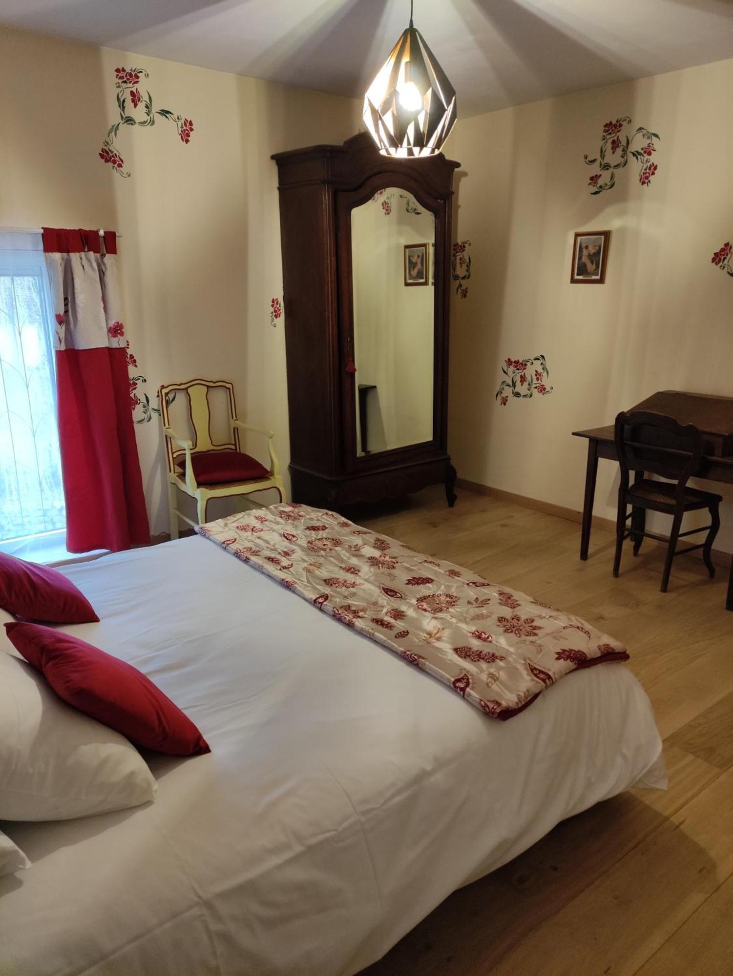 Bleu Bonheur Bed & Breakfast Dennevy Oda fotoğraf